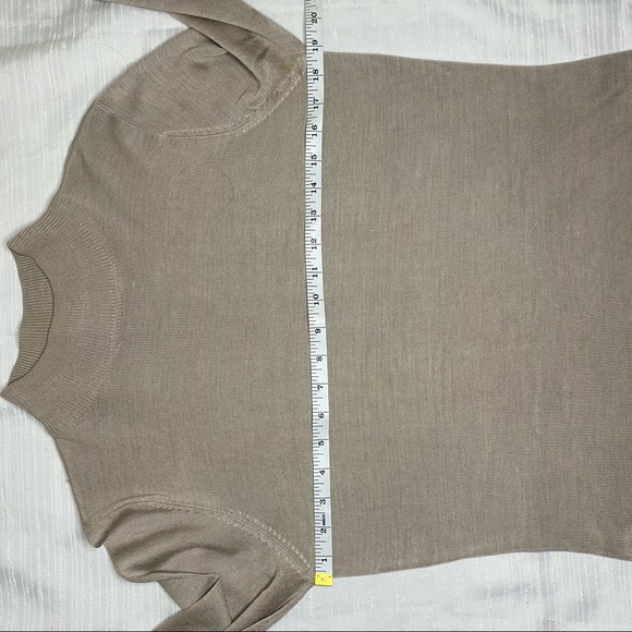 Valerie Stevens Pure Silk Mock neck light sweater top in beige - Picture 5 of 8